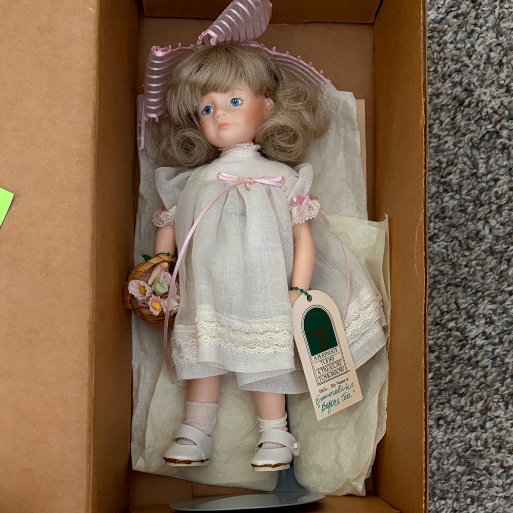 Robin Woods Doll, “Emmeline before Tea”